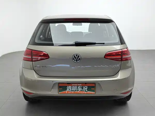 Volkswagen Golf 2016