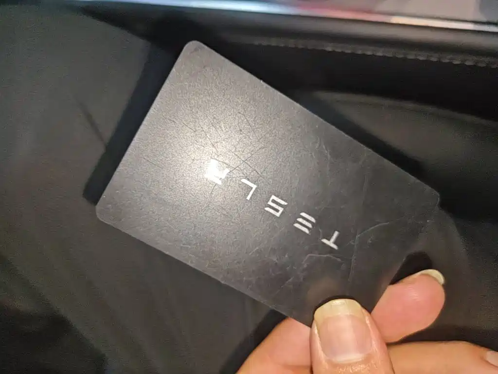 Tesla Model 3 2021 — фото 9