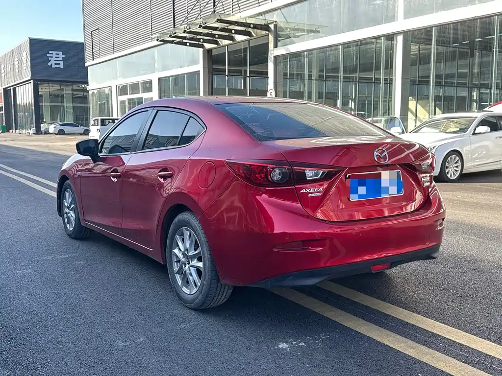 Mazda 3 Axela 2017 — фото 7