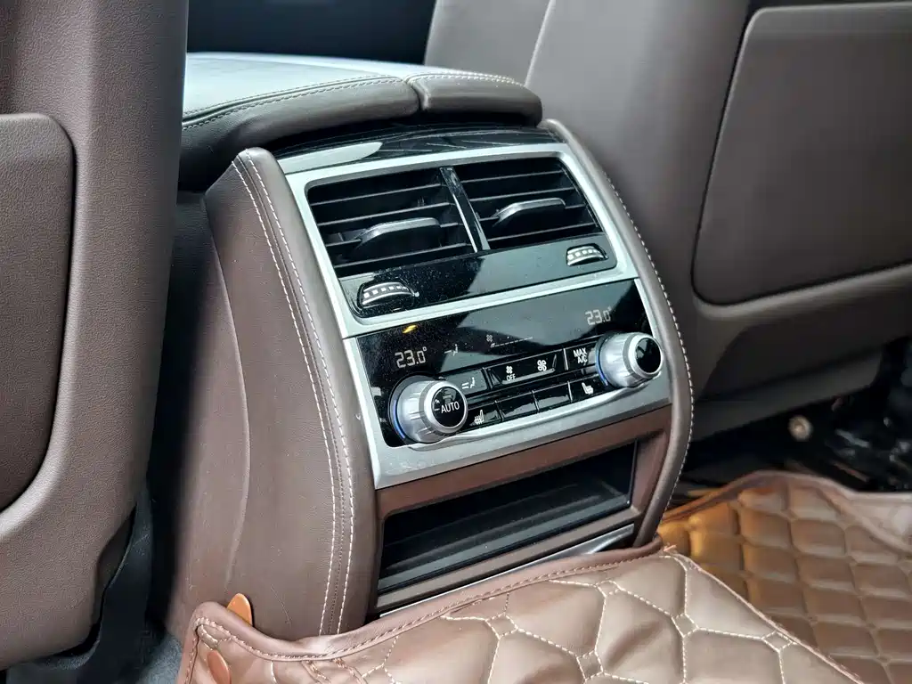BMW 7 Series 2022 — фото 18