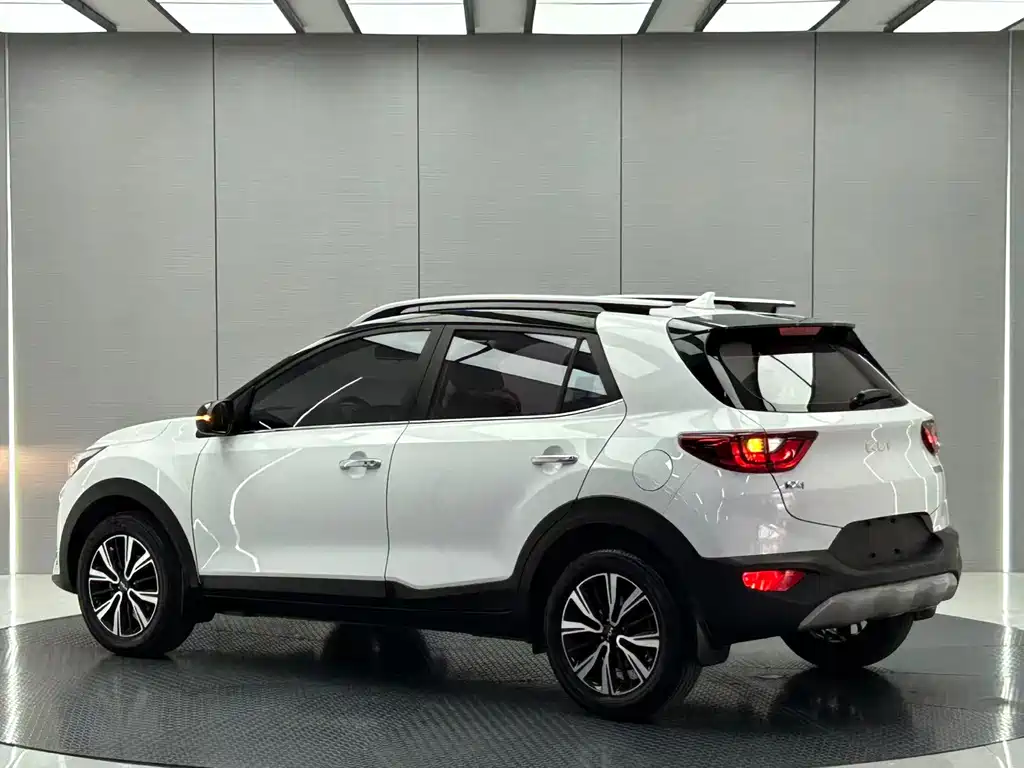 Kia KX1 2021 — фото 4