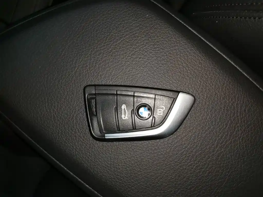 BMW X1 2017 — фото 15