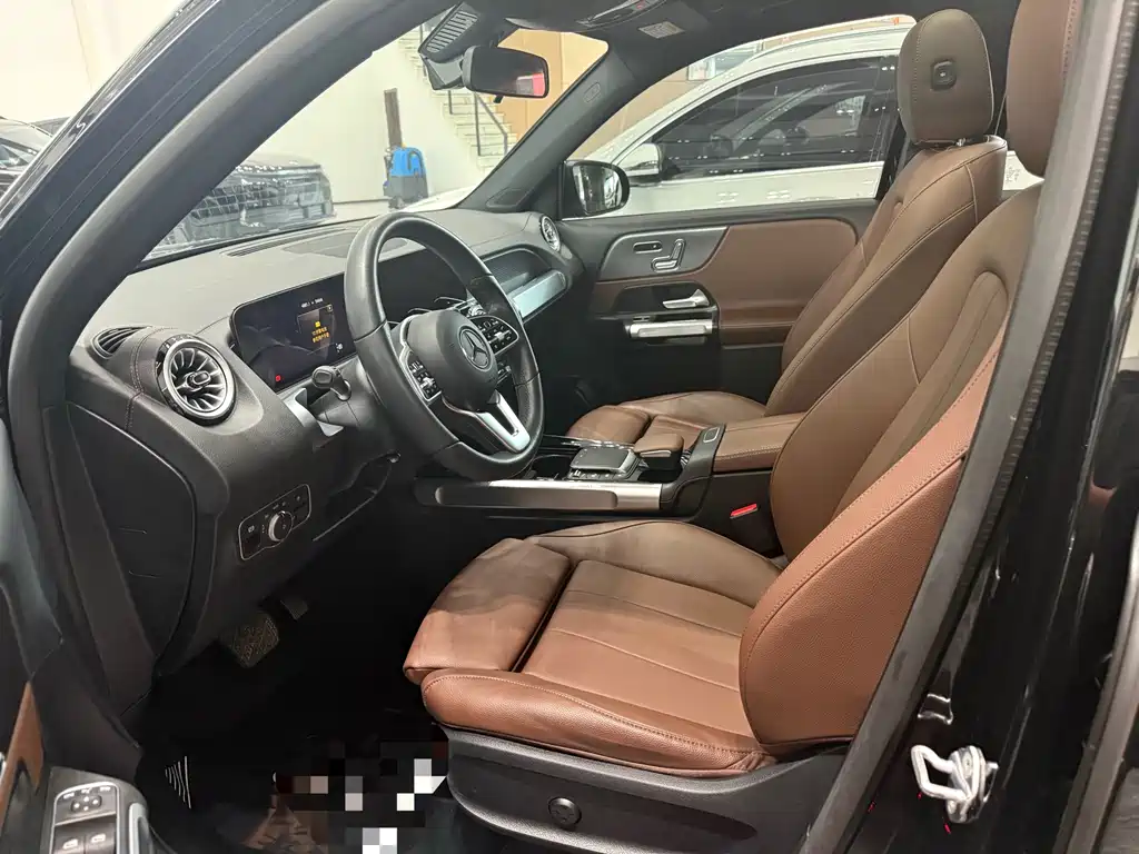 Mercedes-Benz GLB 2022