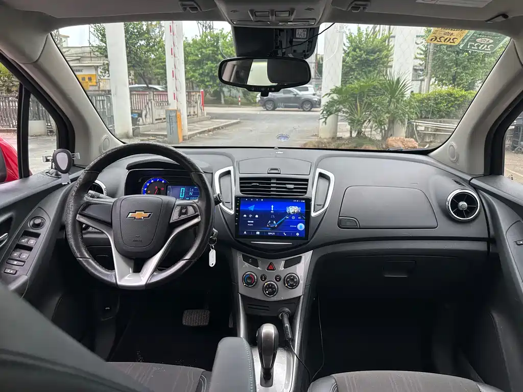 Chevrolet Trax 2014 — фото 17