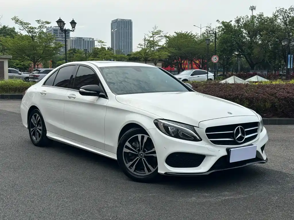 Mercedes-Benz C-Class 2018 — фото 3