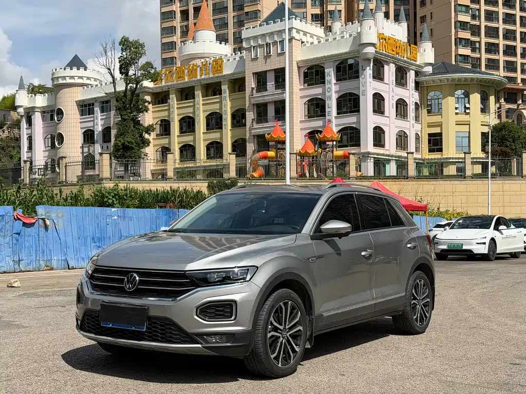 Volkswagen T-Roc 2021