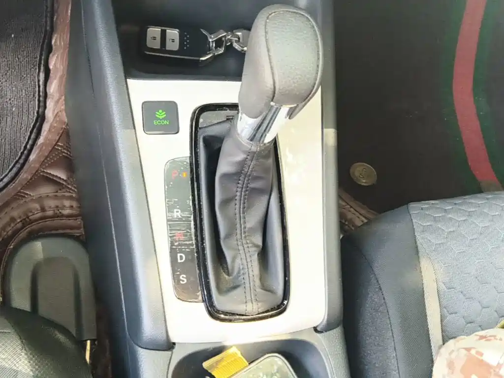 Honda Fit 2024 — фото 14