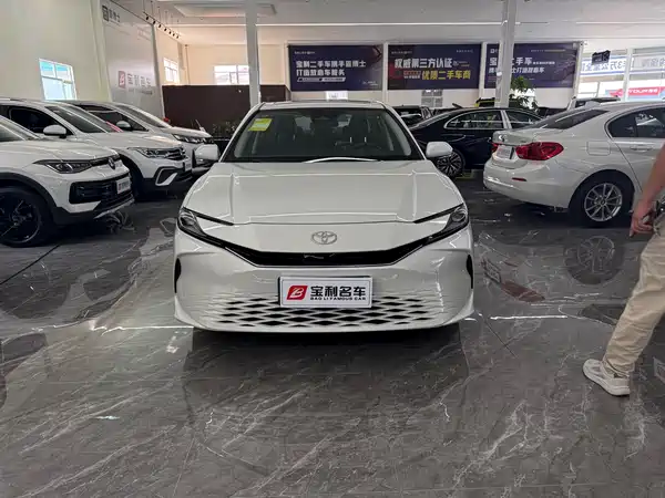 Toyota Camry 2026
