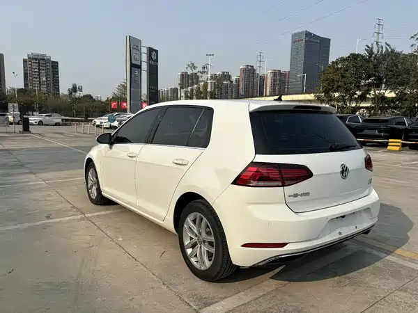 Volkswagen Golf 2019