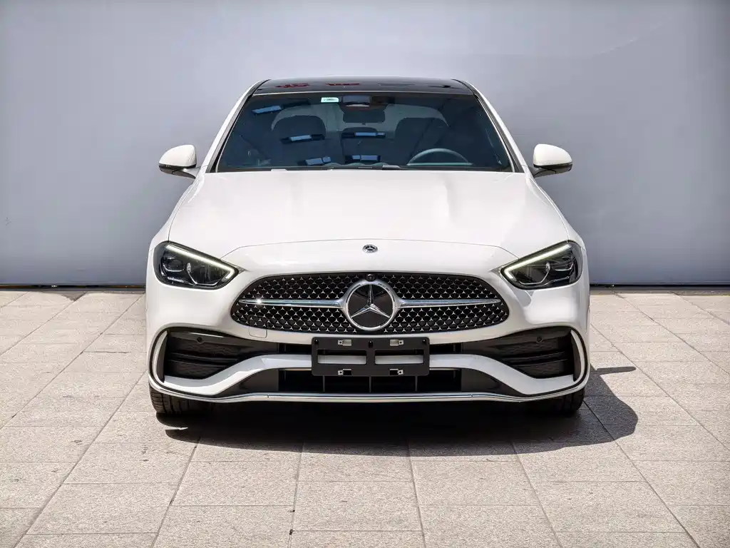 Mercedes-Benz C-Class 2025 — фото 2