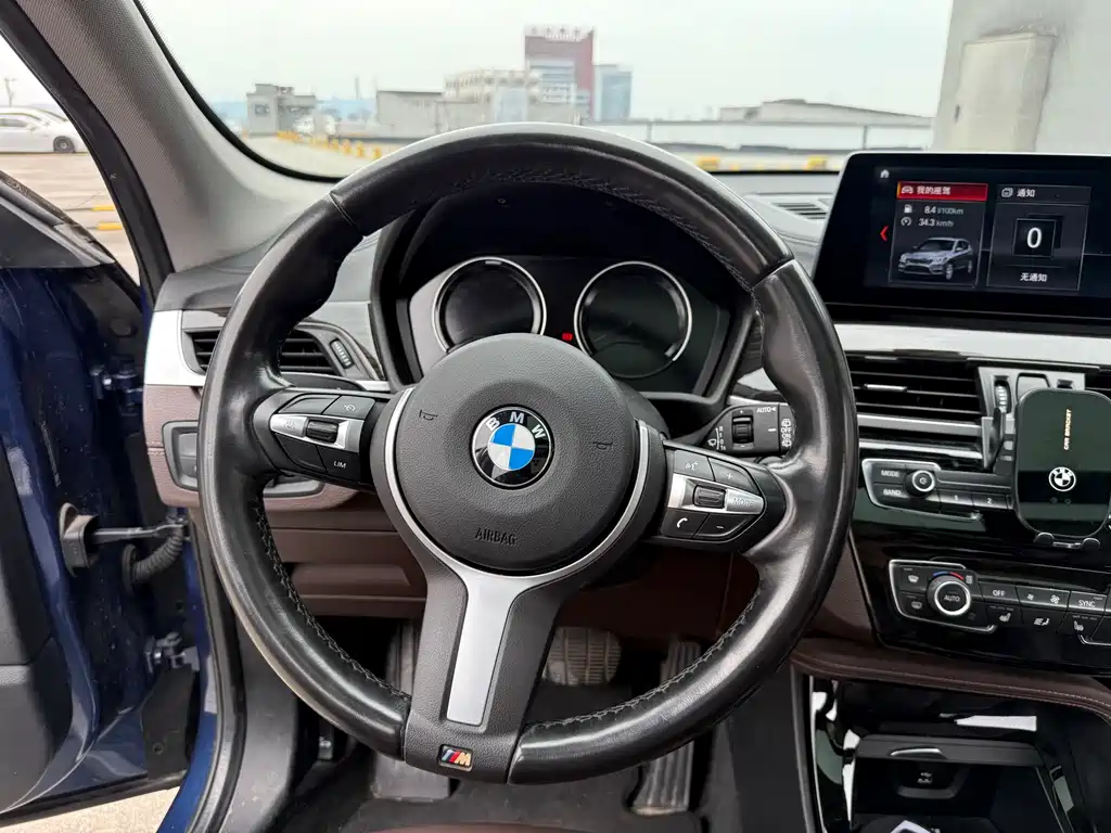 BMW X1 2021 — фото 12