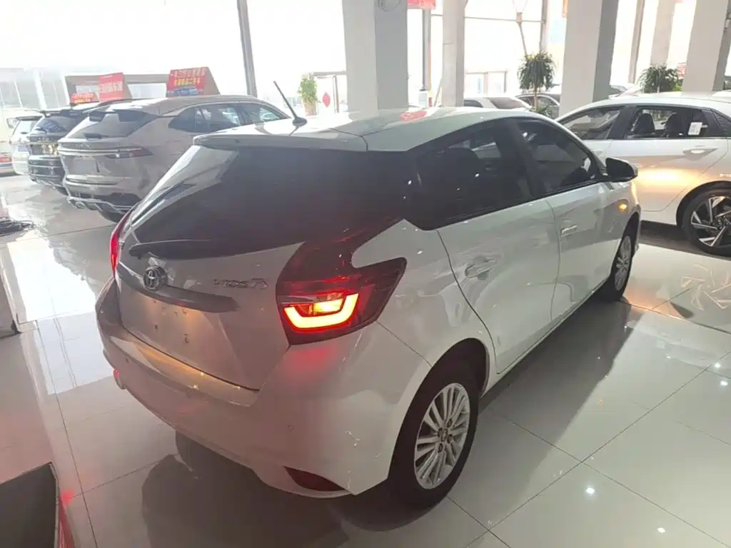 Toyota Vios FS 2022