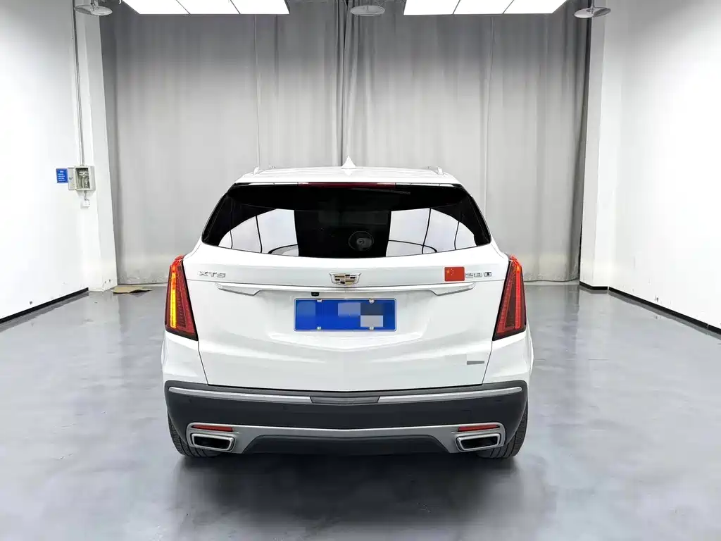 Cadillac XT5 2022 — фото 7