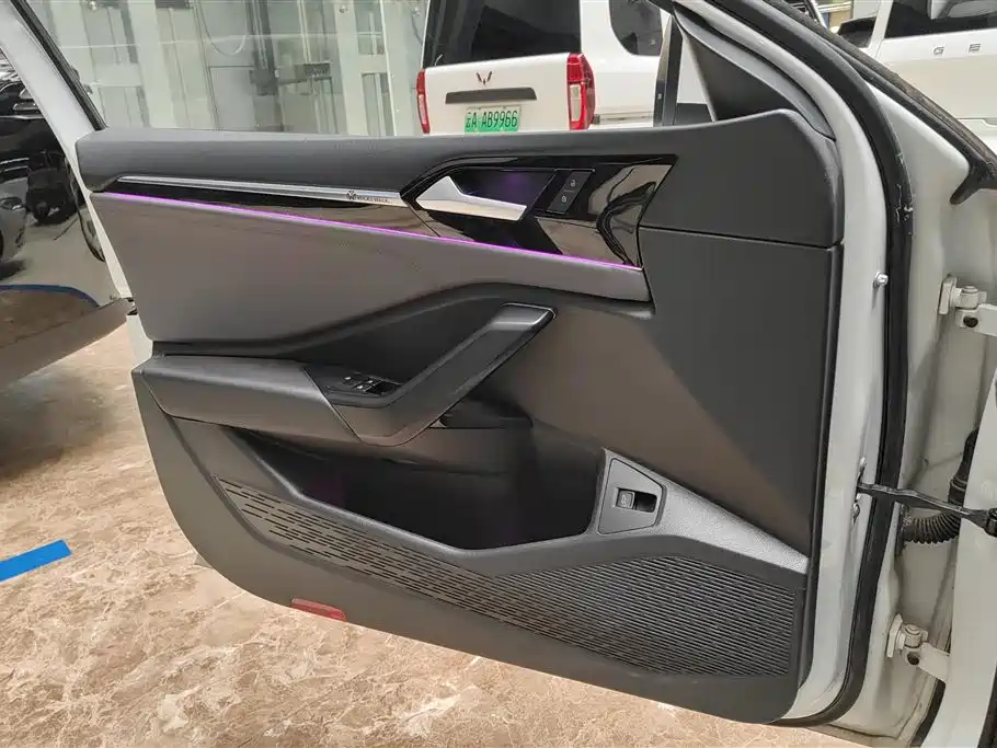 Volkswagen Sagitar 2022