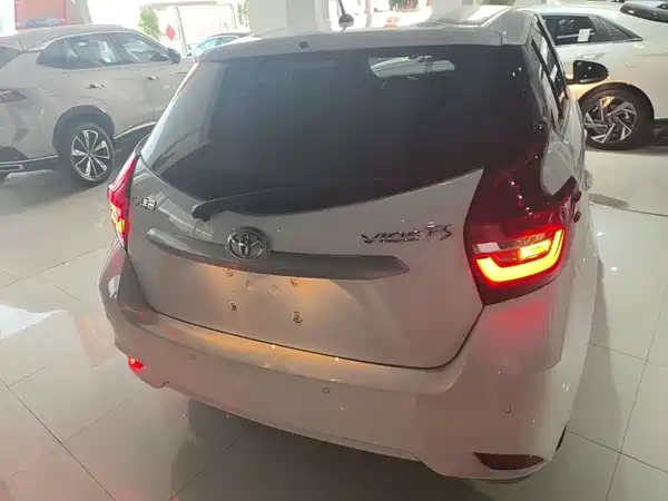 Toyota Vios FS 2022