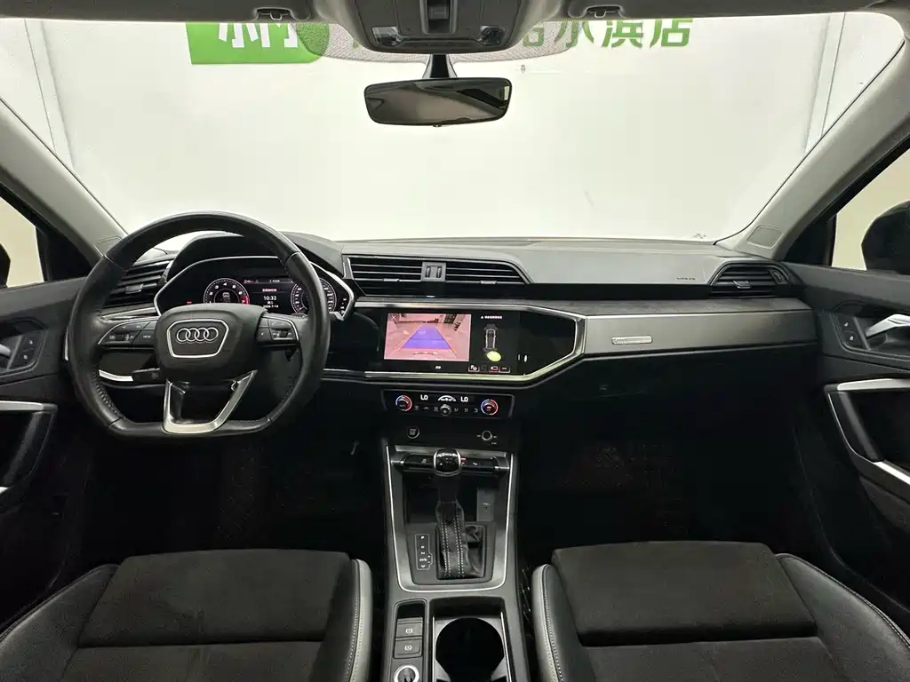 Audi Q3 2022 — фото 12