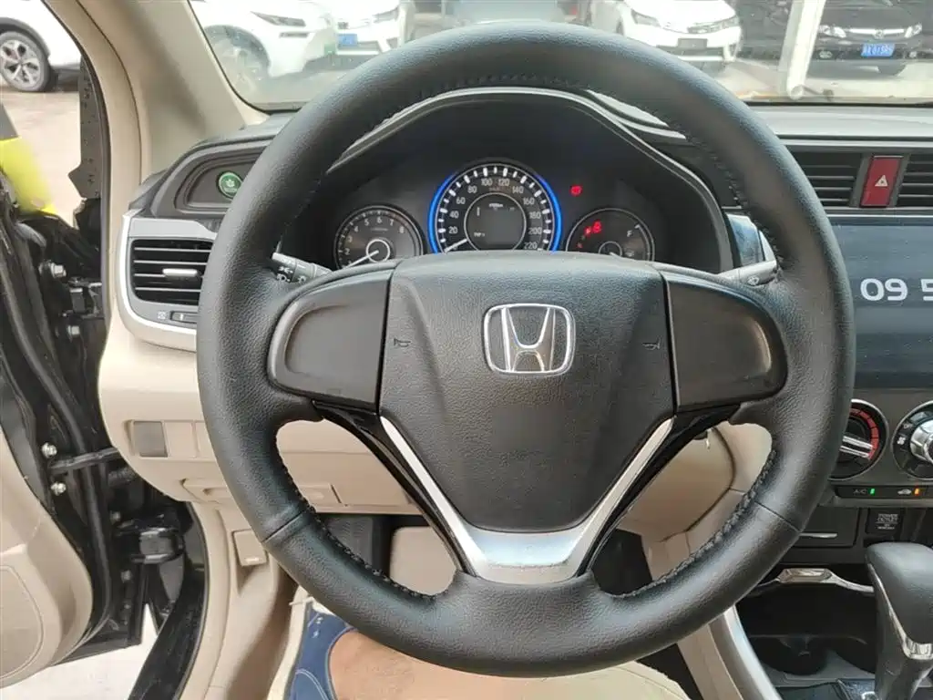 Honda Crider 2015 — фото 11