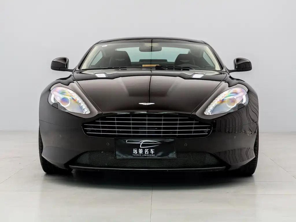 Aston Martin Virage 2013