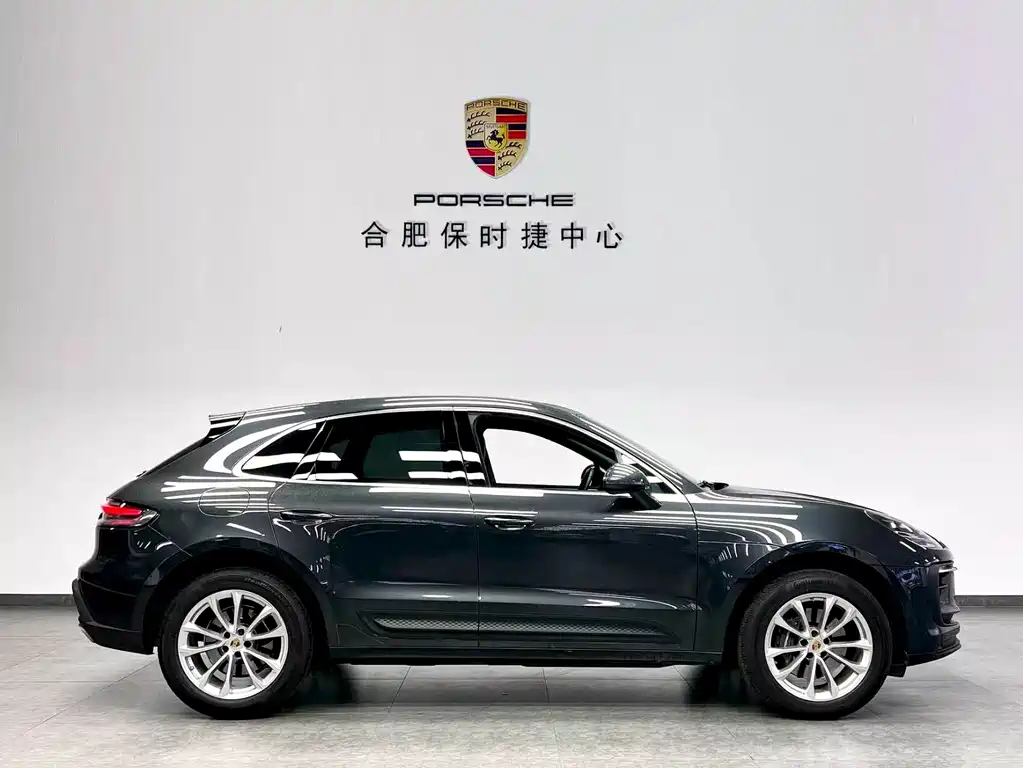 Porsche Macan 2022 — фото 8
