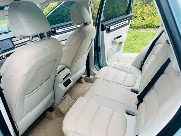 Geely ICON 2023