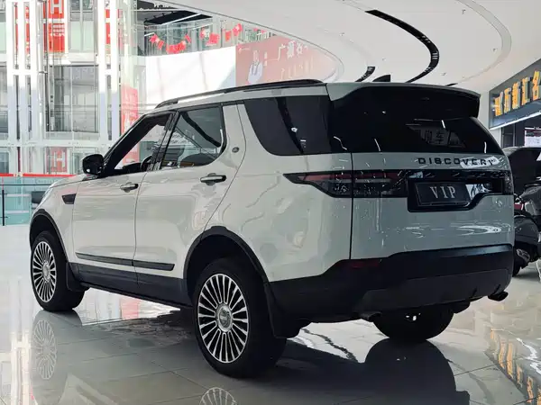 Land Rover Discovery 2018