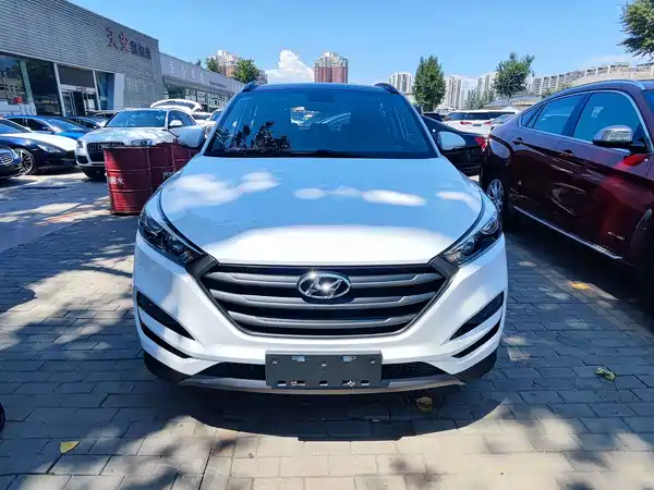 Hyundai Tucson 2016