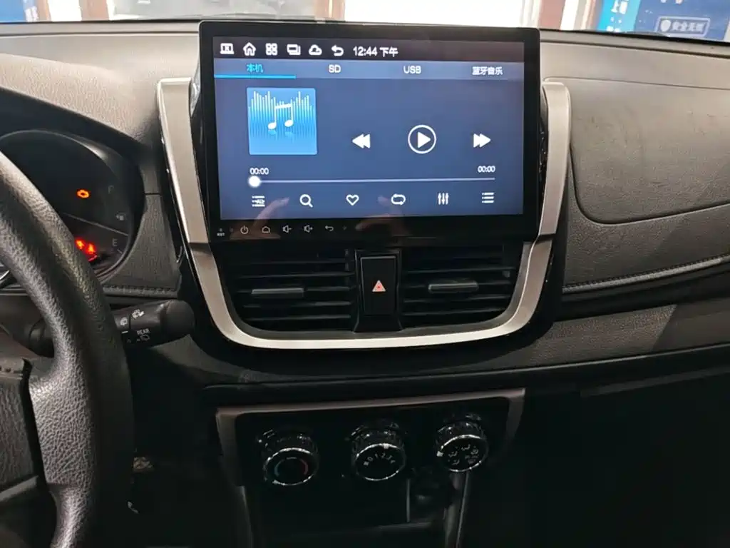 Toyota Vios FS 2018 — фото 13