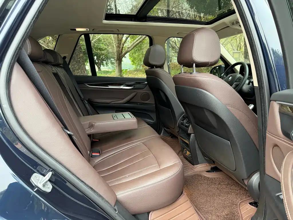 BMW X5 2017 — фото 19