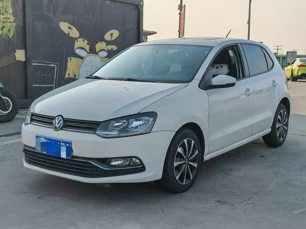 Volkswagen Polo 2018 — фото 1