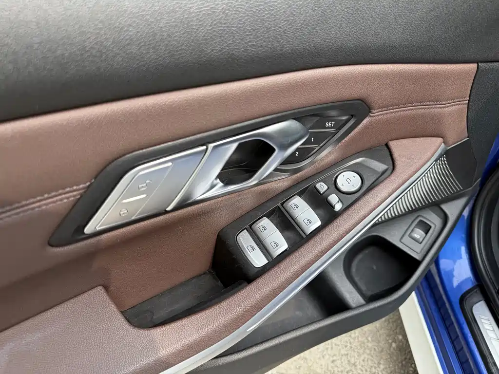 BMW 3 Series 2020 — фото 13