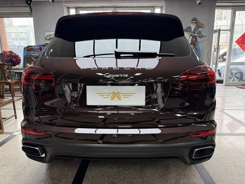 Porsche Cayenne 2016 — фото 5