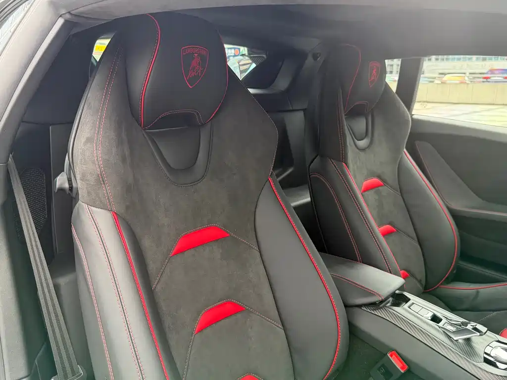 Lamborghini Huracan 2019 — фото 16