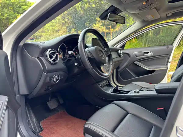 Mercedes-Benz GLA 2018