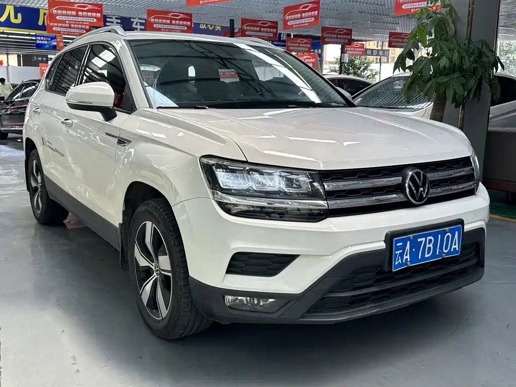Volkswagen Tharu 2021