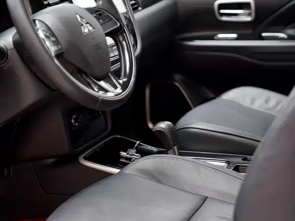Mitsubishi Outlander 2019