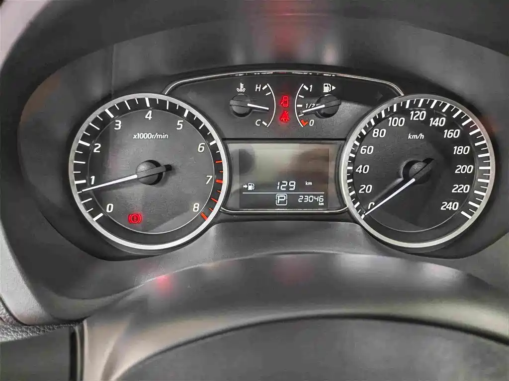 Nissan Sylphy 2023 — фото 12
