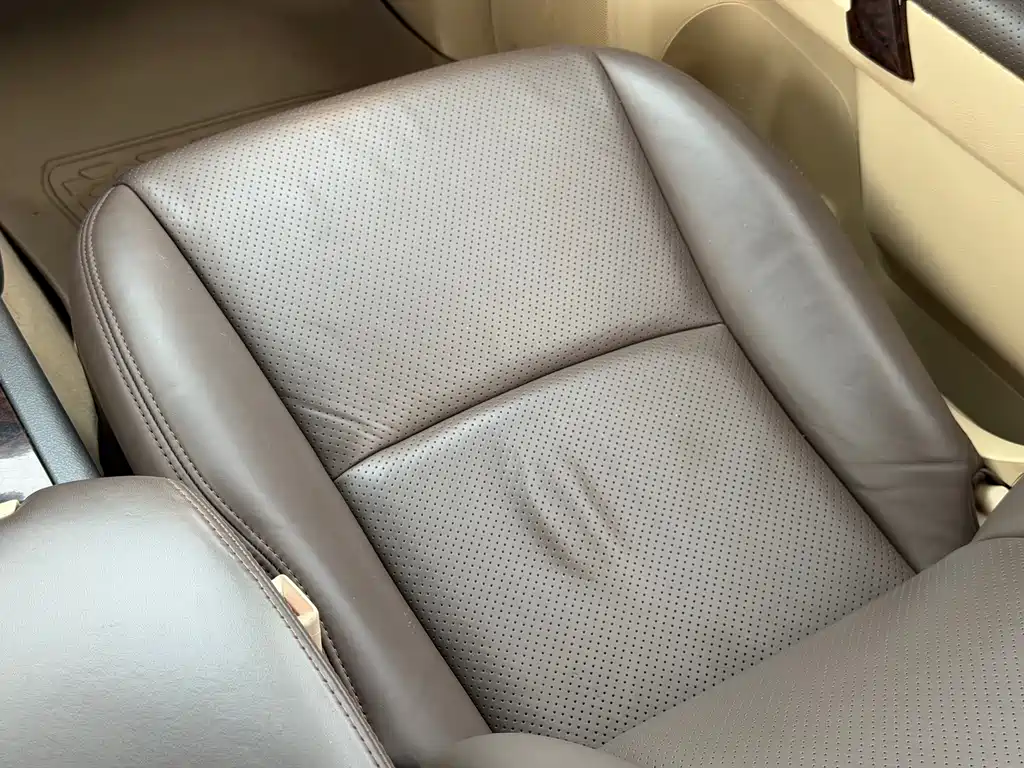 Toyota Prado 2015 — фото 18