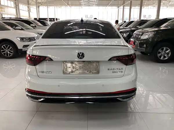 Volkswagen Sagitar 2022