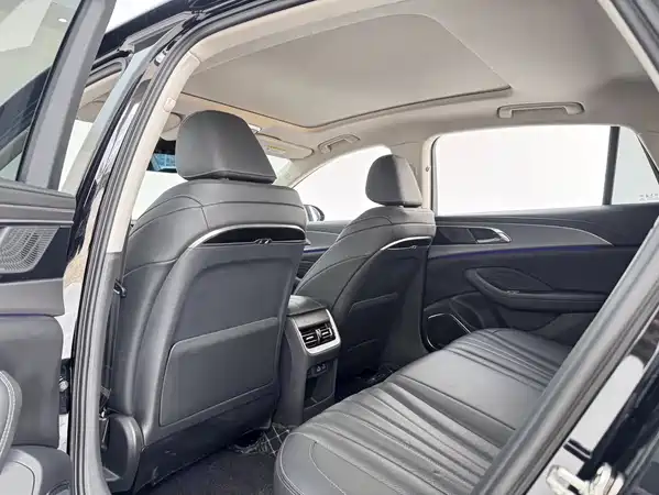 Hongqi H5 2024