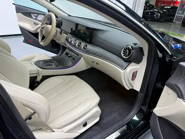 Mercedes-Benz CLS 2023
