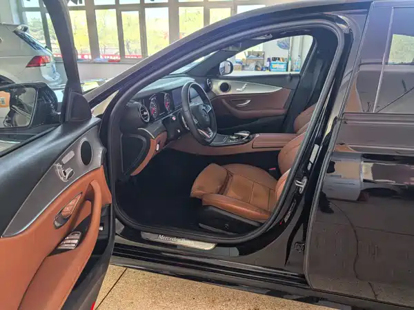 Mercedes-Benz E-Class 2018