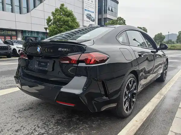 BMW 2 Series 2025