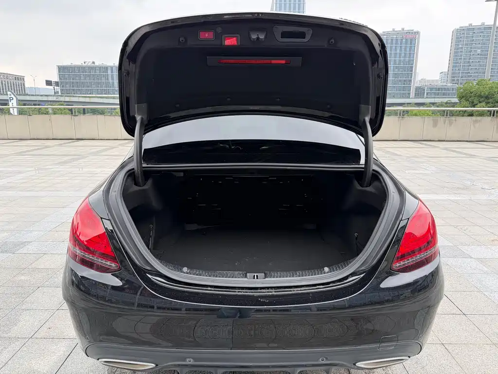 Mercedes-Benz C-Class 2021 — фото 30