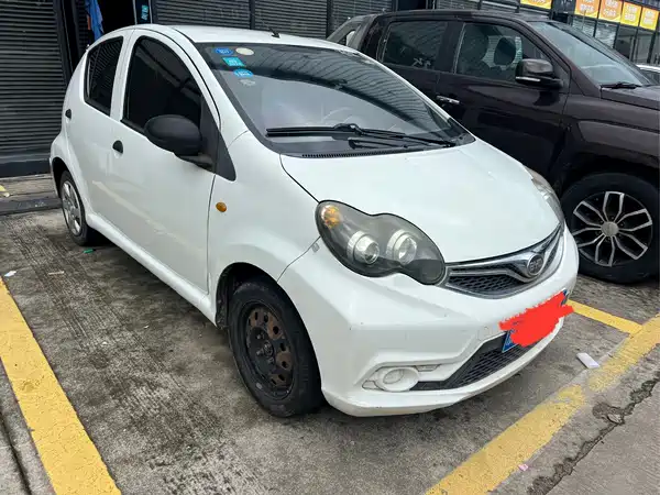 BYD F0 2016