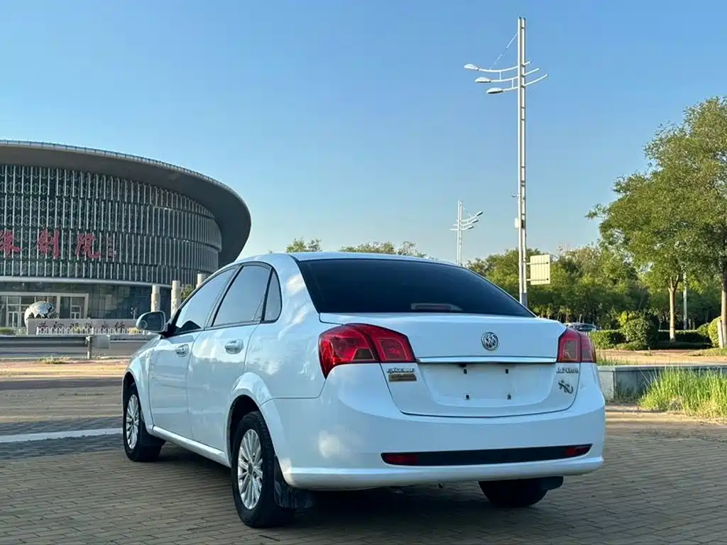Buick Excelle 2016
