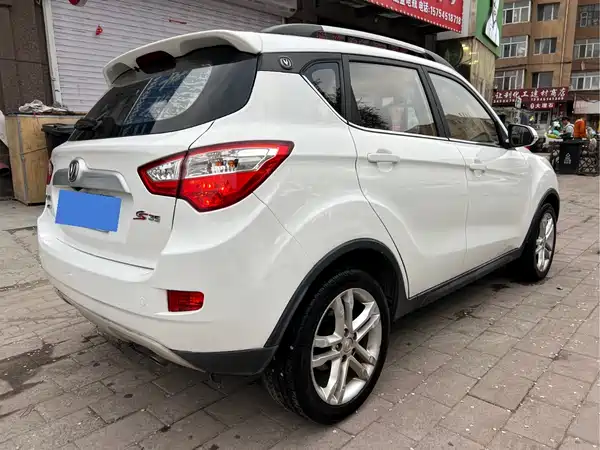 Changan CS35 2016