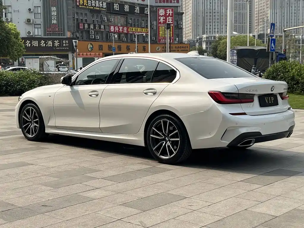 BMW 3 Series 2020