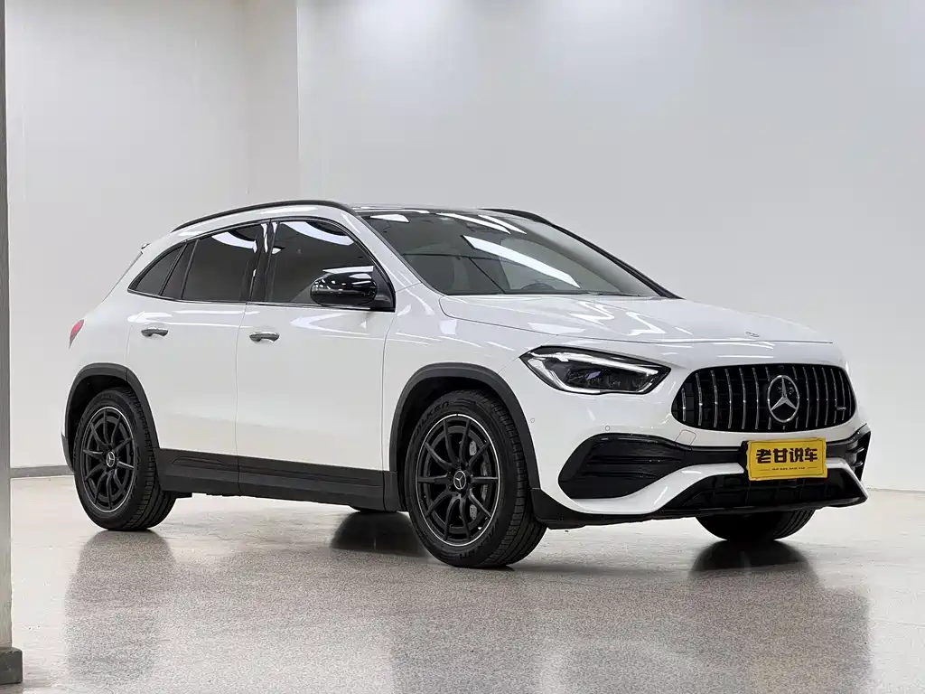 Mercedes-Benz GLA AMG 2022 — фото 4