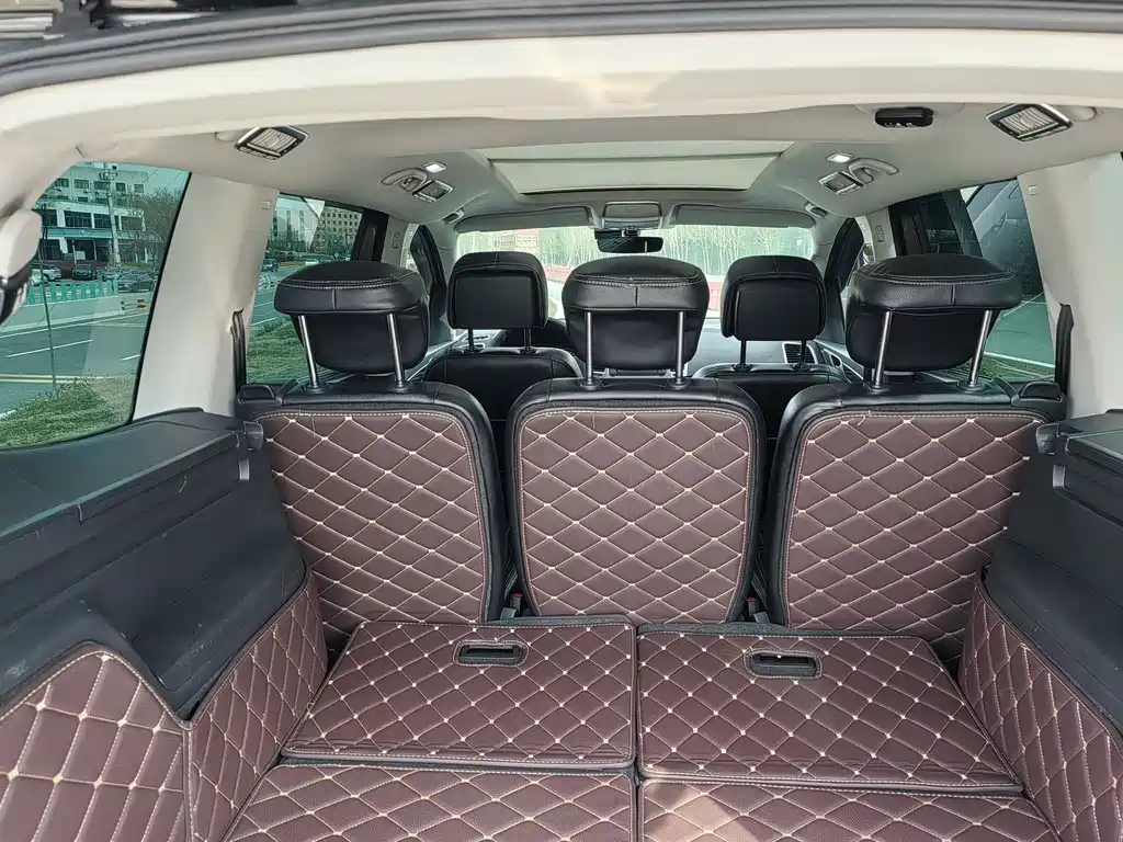 Volkswagen Sharan 2017 — фото 23