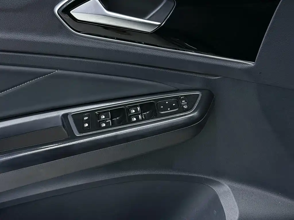 Jetta VS7 2022